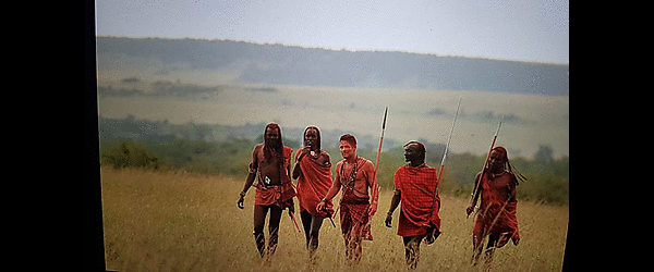 Der weiße Massai Krieger