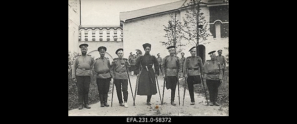 Lahingutegevuses invaliidistunud Vene alamväelased Tsarskoje Selo
                    sõjaväehaiglas.