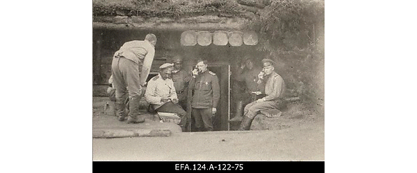 Rindelõigu Vene raskesuurtükiväe komandöri blindaaž Kekkau (Kekava)
                    lähedal [1916].