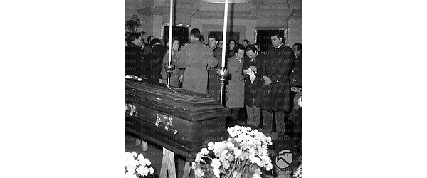 Latilla, Togliani ed altri al funerale di Buscaglione