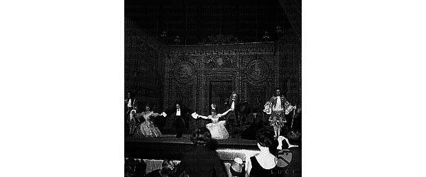 Jean Louis Barrault in scena durante la rappresentazione de 'Il misantropo' di Molière