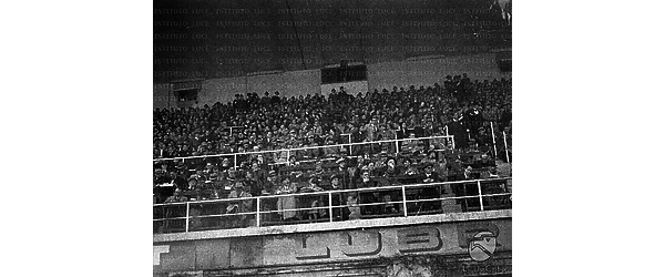 Napoli Inquadratura sul pubblico in una tribuna dello Stadio Partenopeo