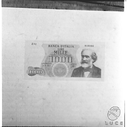 Una nuova banconota da Mille Lire con l'immagine di Giuseppe Verdi - totale