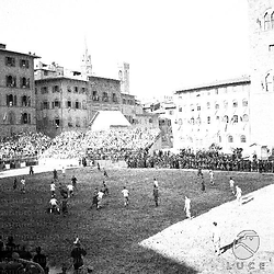 Firenze Partita di calcio storico fiorentino in piazza della Signoria