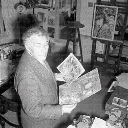 Piano medio, Chagall nel suo studio