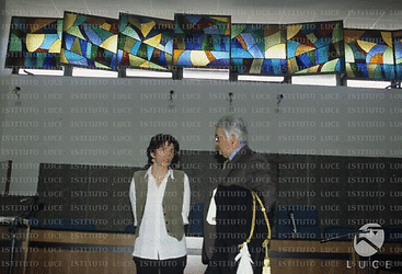 Stefania Adami con il suo avvocato Angelo Picchioni, durante una pausa, nell'aula bunker di Rebibbia per il processo
