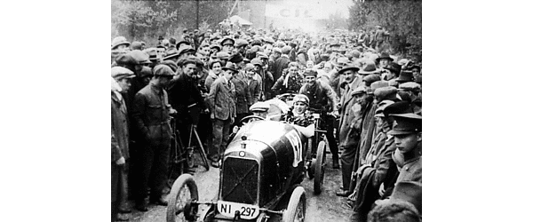X. mezinárodní závod automobilů do vrchu Zbraslav - Jíloviště pořádaný  dne 9. května 1926 - picture 4