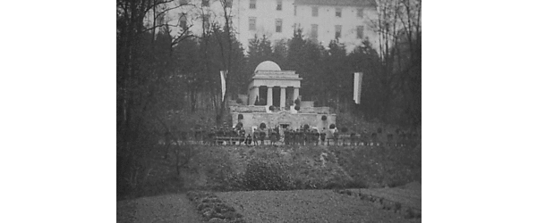 Uložení ostatků srbských vojínů v Olomouci 1928 - picture 2