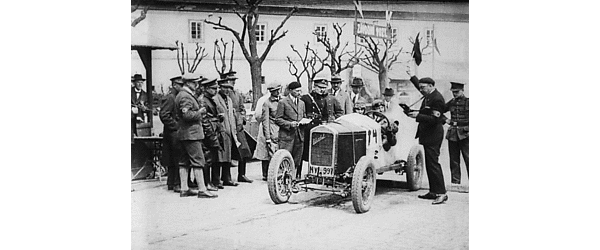 X. mezinárodní závod automobilů do vrchu Zbraslav - Jíloviště pořádaný  dne 9. května 1926 - picture 8