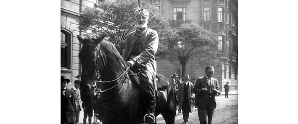 Zájezd deputací Selských jízd na hospodářskou výstavu v Praze roku 1925 - picture 2